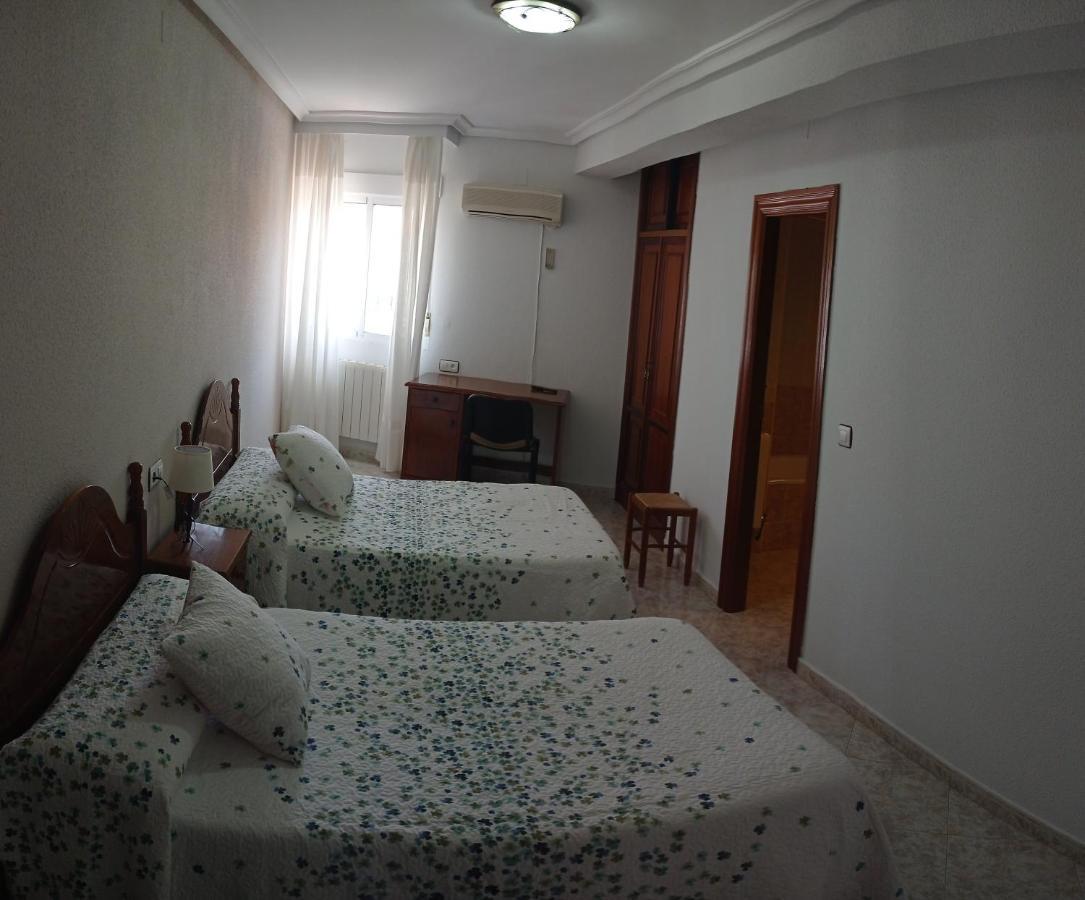 Hostal Restaurante El Abad Abadía Zewnętrze zdjęcie