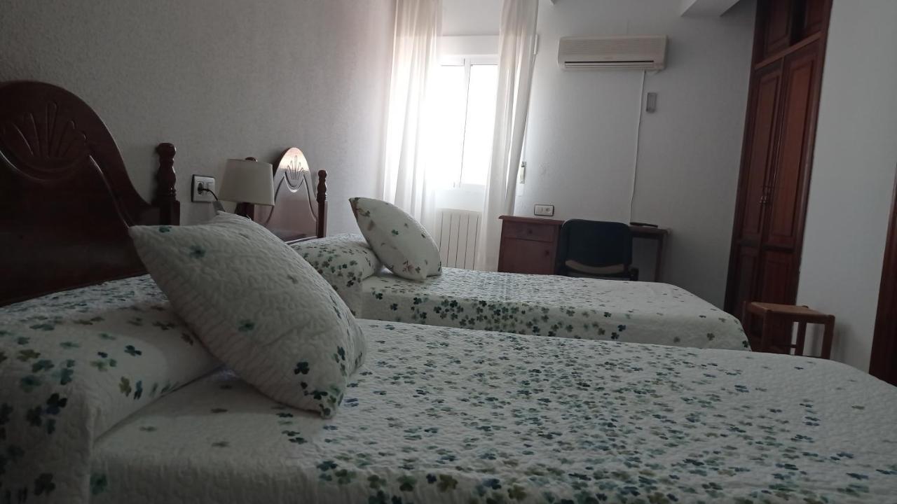 Hostal Restaurante El Abad Abadía Zewnętrze zdjęcie